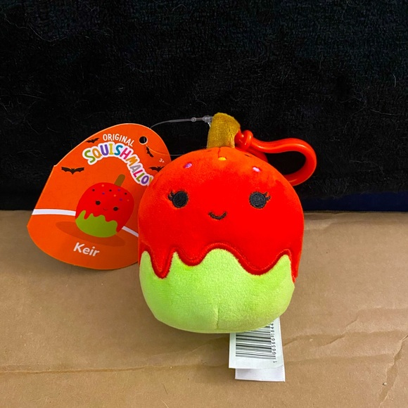 NWT Keir the candy apple Halloween Squishmallow clip - Picture 1 of 5